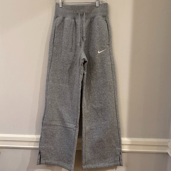 [NIKE] NWT Phoenix Fleece Women's Wide-Leg Sweatpants Standard Fit Size XS(0-2) - Picture 2 of 5